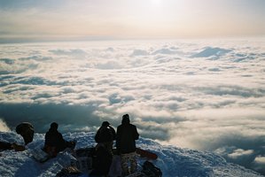 ただゆっくり、静かに陽が沈むのを眺めて、、
同じ時間、同じ景色を仲間や家族で共感できるっていいもんだ。